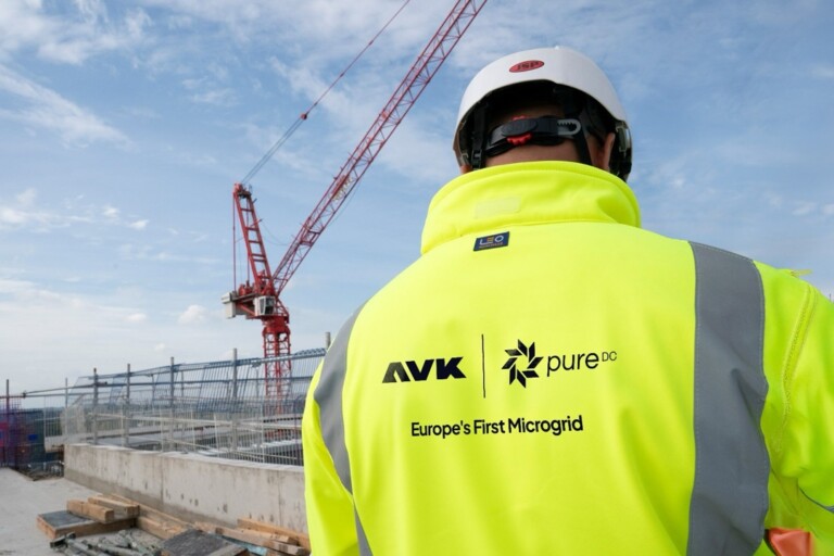 AVK x Pure DC