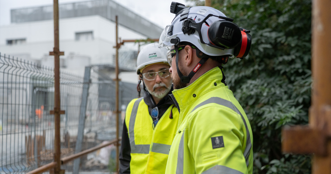 AVK staff on data centre site
