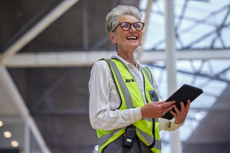 Female AVK worker